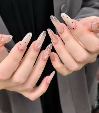 ネイル U.mi Nail Salonのネイルデザイン
