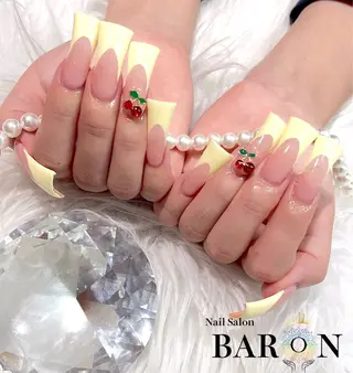 ネイル KISHIMOTO NOZOMIのネイルデザイン