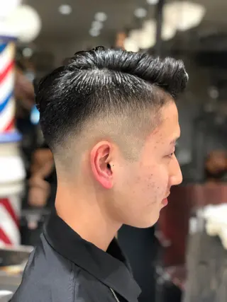 ショート メンズ 山﨑 愛也のヘアスタイル