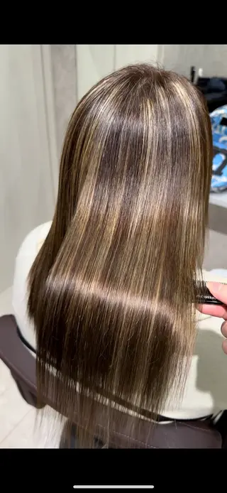セミロング カラー 🌫Number. ヤマダ ユウタのヘアスタイル
