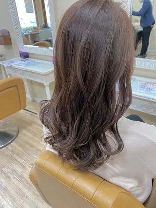 カラー SALOWIN栄 高須大貴のヘアスタイル