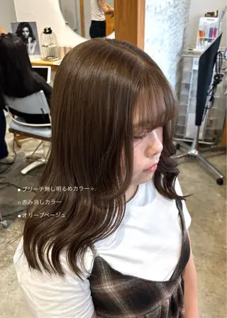カラー miloc Maikaのヘアスタイル