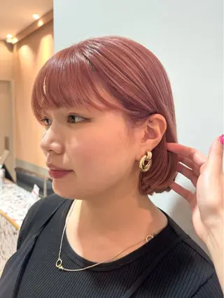 ミディアム カラー ヘアアレンジ 顔周りカット×透明感 カラー💫AINAのヘアスタイル