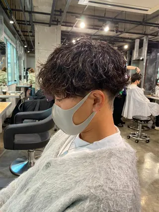 パーマ メンズ men's特化 値段以上の仕上がりにのヘアスタイル