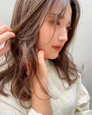 セミロング カラー SiLO／ mahiroのヘアスタイル