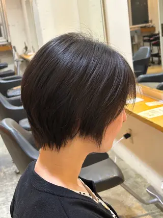 ショート ナチュラル大人っぽい スタイル　MAORIのヘアスタイル