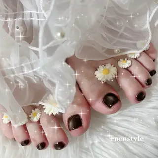 ネイル enenstyle YUAのネイルデザイン