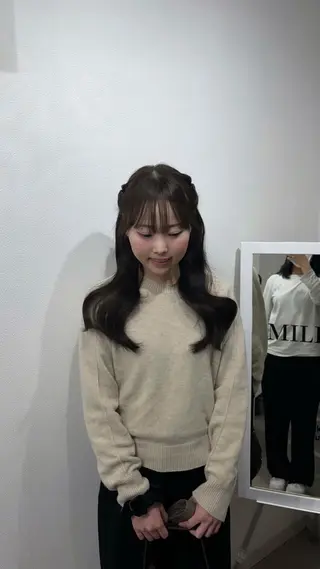 ロング カラー ヘアアレンジ Rinka 🎀🐇のヘアスタイル