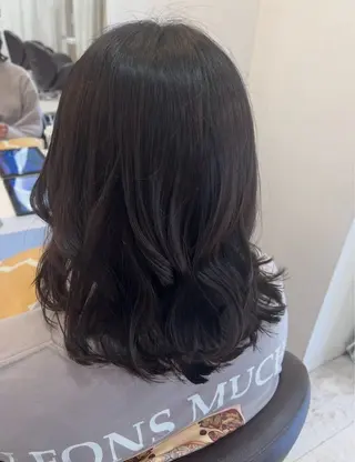 カラー 長沼 愛莉のヘアスタイル