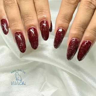 ネイル ViViChi 梨帆のネイルデザイン