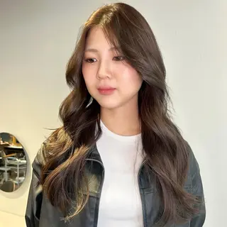 ロング カラー ヘアアレンジ レイヤーカット×髪質 改善🇰🇷シオリのヘアスタイル