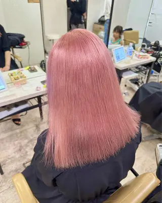 セミロング カラー 🦄ハイトーンカラー 🦄まるおしょうのヘアスタイル
