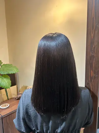 ミディアム すずみ/カラーモデル /髪に優しいカラーのヘアスタイル