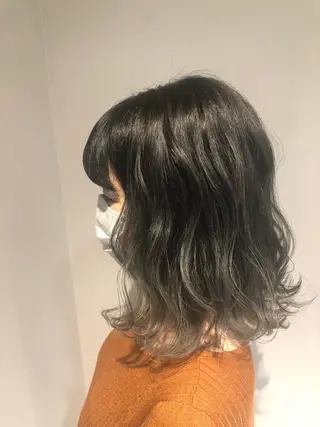 ミディアム カラー ブリーチ👩🦳/ ✂︎MANAMIのヘアスタイル