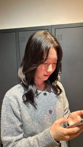 ロング 🦊カット/縮毛矯正 Rioのヘアスタイル