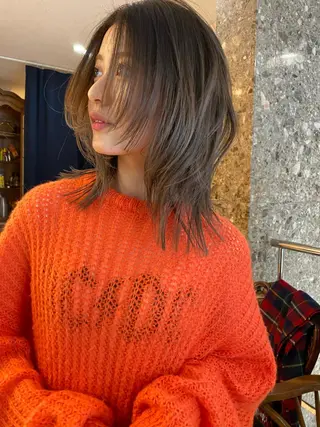ミディアム カラー Pia ツボイ ケイタのヘアスタイル