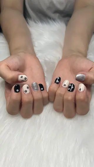 ネイル お絵描きネイル Hanakoのネイルデザイン