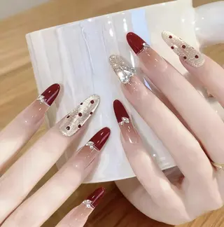 ネイル ロングネイル長さ出し 専門Spade Qのネイルデザイン