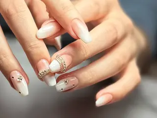 ネイル 新山 聖のネイルデザイン
