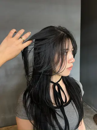 ロング カラー akari 🩵のヘアスタイル