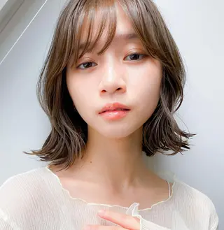 ミディアム STAR TOKYOのヘアスタイル