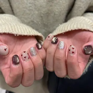 ネイル N° nail_ fuyukaのネイルデザイン