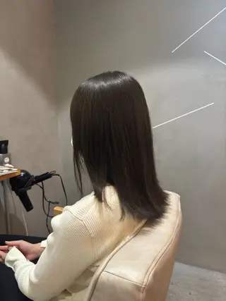 カラー うえき ひなのヘアスタイル