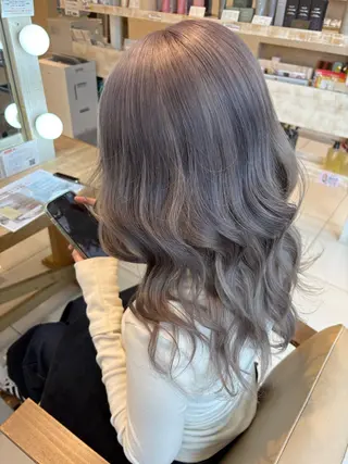 セミロング カラー 本厚木パーマ&ブリー チMEN'Sショートのヘアスタイル