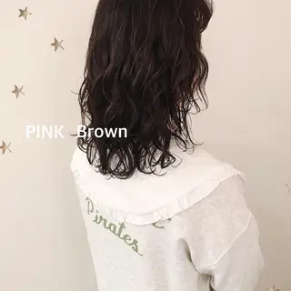 ミディアム カラー 市川 千夏のヘアスタイル