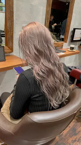 ロング カラー Wataru 髪質改善カラー💎のヘアスタイル