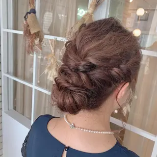 ミディアム 緑川 瑞穂のヘアスタイル