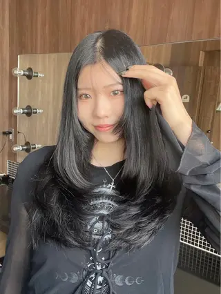 ロング カラー チヒョ🦋 韓国hair🇰🇷のヘアスタイル