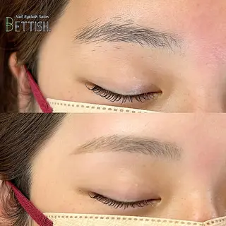 アイブロウ Yuuka. ◡̈⃝︎のネイルデザイン