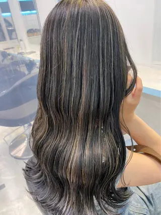 ロング カラー 🫧渋谷美容師 たくみ🫧のヘアスタイル