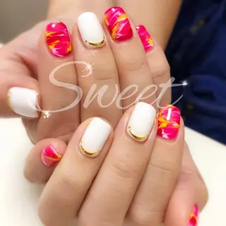 ネイル sweet 仲野陽子のネイルデザイン