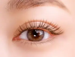 マツエク・マツパ 高倉 れいの眉毛・アイブロウイメージ