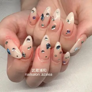 ネイル R inのネイルデザイン