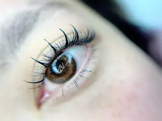 マツエク・マツパ BLista. Mayのマツエク・マツパデザイン