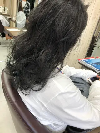 ロング カラー タナカ タクヤのヘアスタイル