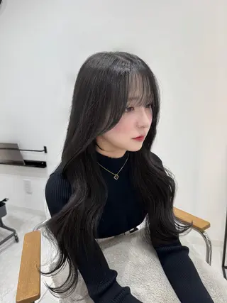 ロング 韓国ヘア🩶侑矢 艶髪透明感/福岡のヘアスタイル