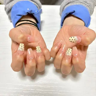 ネイル 吉村 桃花のネイルデザイン