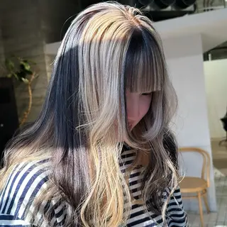 カラー RINA .のヘアスタイル