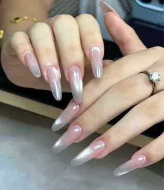 ネイル Yuri ユリのネイルデザイン