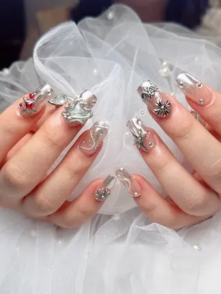 ネイル ネイルサロン lotusのネイルデザイン