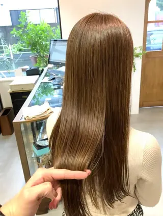 ロング 宮澤 由梨のヘアスタイル