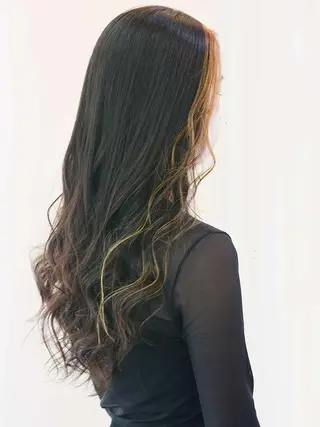 ロング Atem ☀️大町店のヘアスタイル