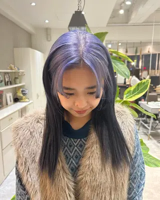 ミディアム カラー 薄暮 マツイ　レンのヘアスタイル