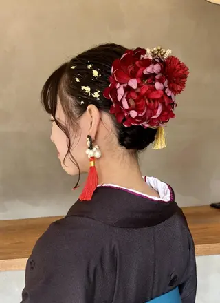 ヘアアレンジ Nina by Babyloneのヘアスタイル