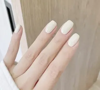 ネイル MoonNail ユリ🌸のネイルデザイン