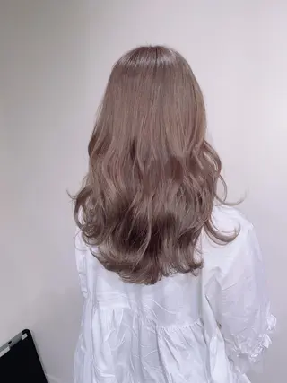 ロング カラー ムラ修正.ブリーチ エクステ🤍アミルのヘアスタイル